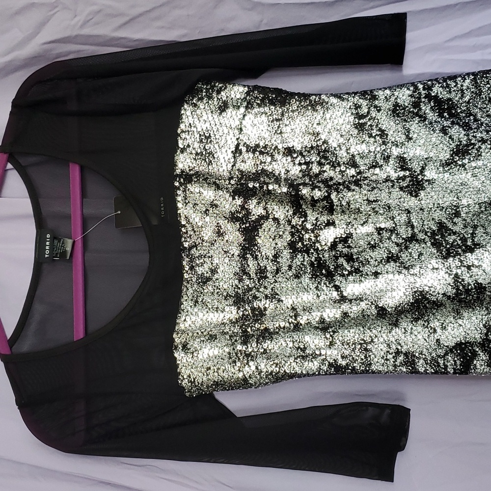 Torrid sequin silver Bodycon dress size 0